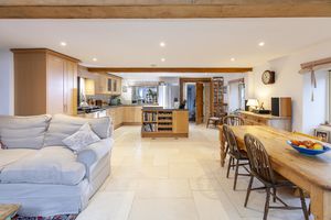 Sitting/Dining- click for photo gallery